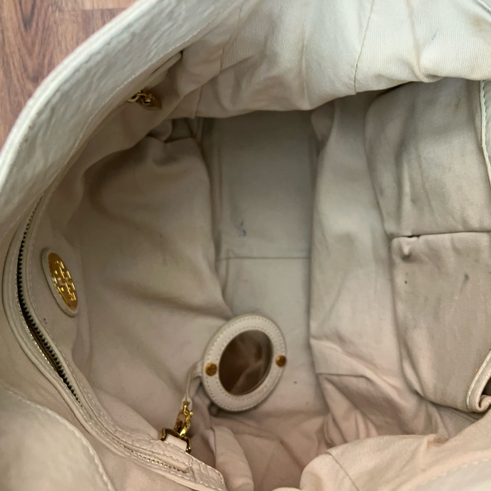 Ivory Tory Burch Hobo - Picture 13 of 13